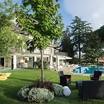 Del Cavaliere Grillo Villa